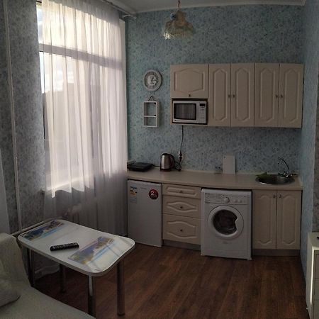 Center Sun Best Apartment Kharkiv Bagian luar foto